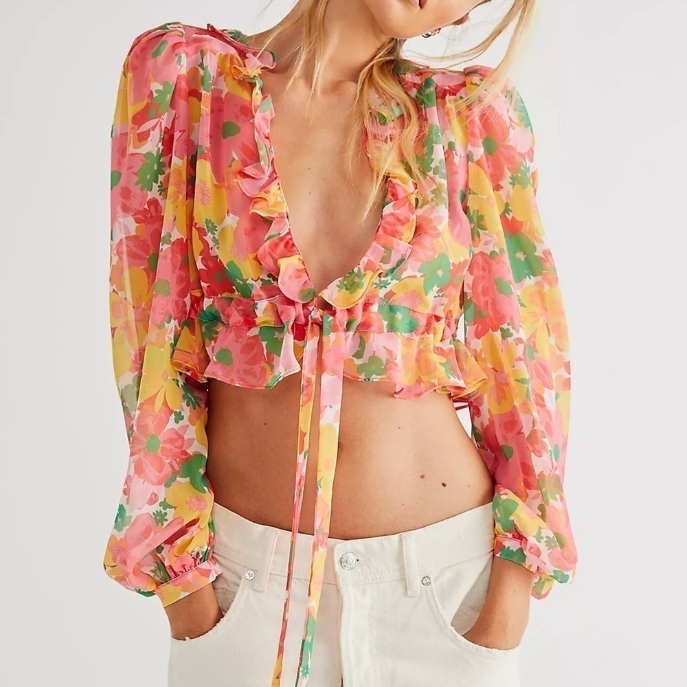 FOR LOVE AMD LEMONS Elena Top